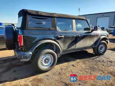 Trzecie zdjęcie samochodu z tyłu: 2025 FORD BRONCO VIN:1FMDE6BH1SLA48368 - miniatura
