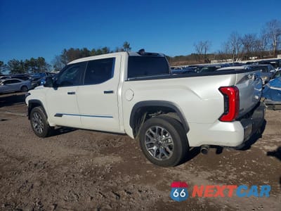 Drugie zdjęcie samochodu z przodu: 2025 TOYOTA TUNDRA CREWMAX PLATINUM VIN:5TFMA5DB3SX326358 - miniatura