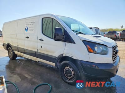 Czwarte zdjęcie samochodu z boku: 2016 FORD TRANSIT T-150 VIN:1FTYE9ZM6GKA78702 - miniatura
