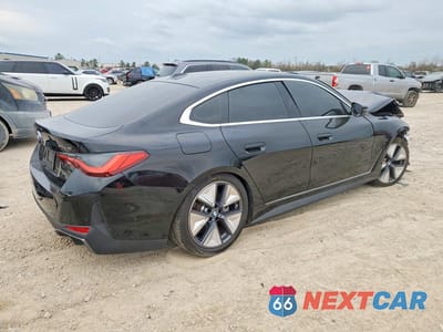 Trzecie zdjęcie samochodu z tyłu: 2025 BMW I4 EDRIVE 40 VIN:WBY23HD02SFU17708 - miniatura