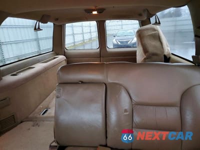 Zdjęcie 10 z 13 samochodu: 1995 CHEVROLET SUBURBAN K1500 VIN:1GNFK16KXSJ427239 - miniatura