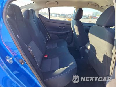 Zdjęcie 10 z 12 samochodu: 2024 NISSAN SENTRA SV VIN:3N1AB8CV7RY279585 - miniatura