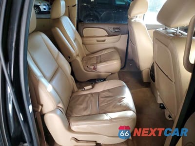 Zdjęcie 11 z 13 samochodu: 2012 CHEVROLET SUBURBAN K1500 LTZ VIN:1GNSKKE7XCR110985 - miniatura