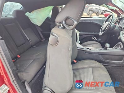 Zdjęcie 10 z 12 samochodu: 2021 DODGE CHALLENGER SXT VIN:2C3CDZAG4MH552513 - miniatura