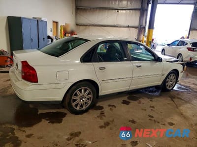 Trzecie zdjęcie samochodu z tyłu: 2005 VOLVO S80 2.5T VIN:YV1TH592951405051 - miniatura