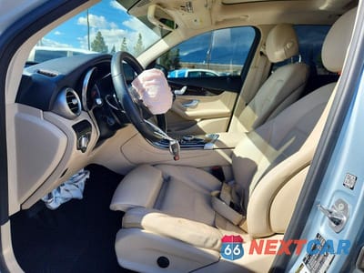 Zdjęcie 7 z 11 samochodu: 2017 MERCEDES-BENZ GLC 300 VIN:WDC0G4JB3HV010288 - miniatura