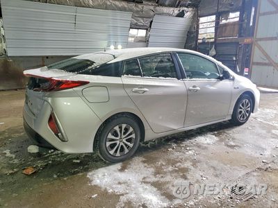 Trzecie zdjęcie samochodu z tyłu: 2022 TOYOTA PRIUS PRIME LE VIN:JTDKAMFP8N3222826 - miniatura