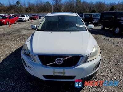 Piąte zdjęcie samochodu w środku: 2013 VOLVO XC60 3.2 VIN:YV4940DL8D2434495 - miniatura