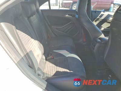 Zdjęcie 10 z 13 samochodu: 2015 MERCEDES-BENZ CLA 250 VIN:WDDSJ4EB6FN185518 - miniatura