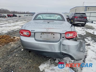 Zdjęcie 6 z 12 samochodu: 2013 MAZDA MX-5 MIATA GRAND TOURING VIN:JM1NC2PF0D0229075 - miniatura