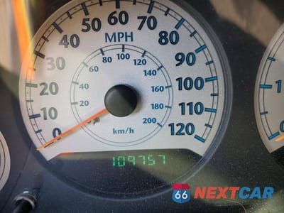 Zdjęcie 9 z 12 samochodu: 2005 CHRYSLER TOWN & COUNTRY TOURING VIN:2C4GP54L95R289730 - miniatura