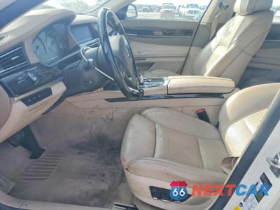 Zdjęcie 7 z 12 samochodu: 2012 BMW 750 XI VIN:WBAKC6C53CC397231 - miniatura