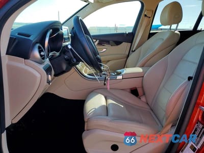 Zdjęcie 7 z 13 samochodu: 2019 MERCEDES-BENZ GLC 300 4MATIC VIN:WDC0G4KB5KF639227 - miniatura