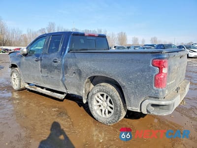 Drugie zdjęcie samochodu z przodu: 2020 CHEVROLET SILVERADO K1500 LT VIN:1GCRYDED5LZ338755 - miniatura
