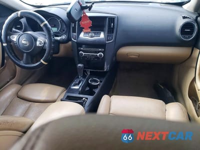 Zdjęcie 8 z 12 samochodu: 2010 NISSAN MAXIMA 3.5 S VIN:1N4AA5AP7AC874152 - miniatura