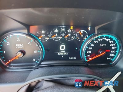 Zdjęcie 9 z 12 samochodu: 2019 GMC YUKON XL DENALI VIN:1GKS1HKJ8KR256920 - miniatura