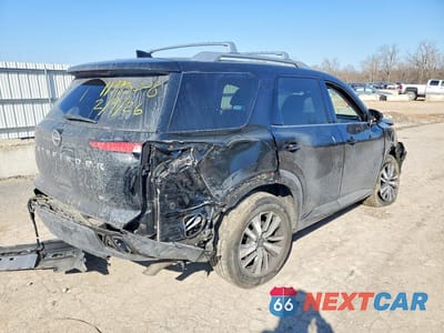 Trzecie zdjęcie samochodu z tyłu: 2024 NISSAN PATHFINDER SL VIN:5N1DR3CA6RC228668 - miniatura