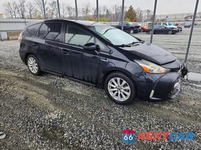 Czwarte zdjęcie samochodu z boku: 2016 TOYOTA PRIUS V THREE VIN:JTDZN3EU8GJ048260 - miniatura