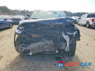 Piąte zdjęcie samochodu w środku: 2022 CHEVROLET TRAVERSE LT VIN:1GNERGKW7NJ155787 - miniatura