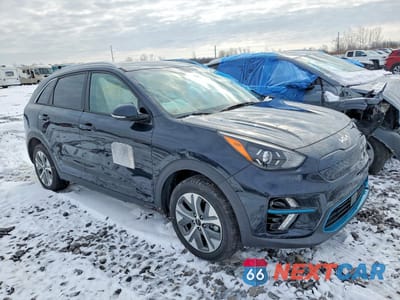 Czwarte zdjęcie samochodu z boku: 2022 KIA NIRO ELECTRIC EX VIN:KNDCC3LG1N5138574 - miniatura