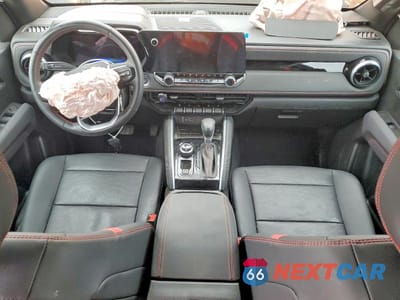 Zdjęcie 8 z 12 samochodu: 2025 CHEVROLET COLORADO Z71 VIN:1GCPTDEK6S1217847 - miniatura