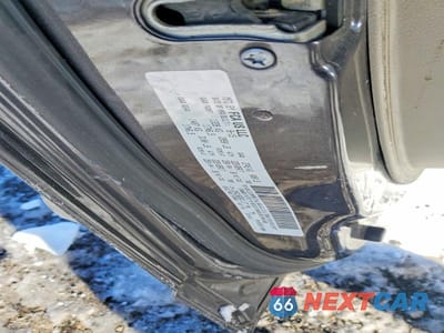 Zdjęcie 13 z 13 samochodu: 2016 CHRYSLER TOWN AND C VIN:2C4RC1BG2GR111177 - miniatura