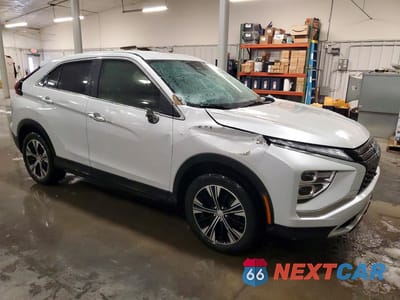 Czwarte zdjęcie samochodu z boku: 2022 MITSUBISHI ECLIPSE CROSS SE VIN:JA4ATWAA8NZ006552 - miniatura
