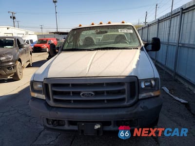 Piąte zdjęcie samochodu w środku: 2004 FORD F250 SUPER DUTY VIN:1FTNF20L84EB37271 - miniatura