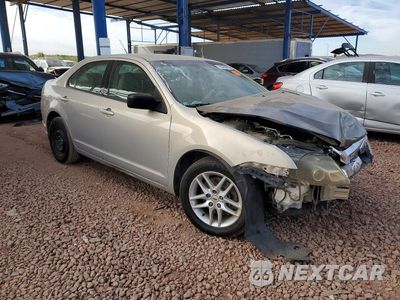Czwarte zdjęcie samochodu z boku: 2010 FORD FUSION S VIN:3FAHP0GA4AR197596 - miniatura