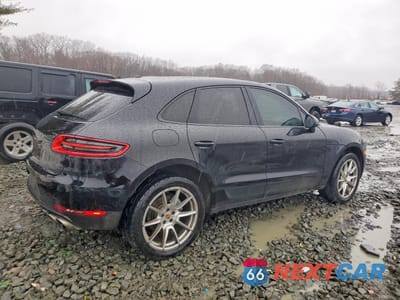 Trzecie zdjęcie samochodu z tyłu: 2018 PORSCHE MACAN S VIN:WP1AB2A55JLB32299 - miniatura