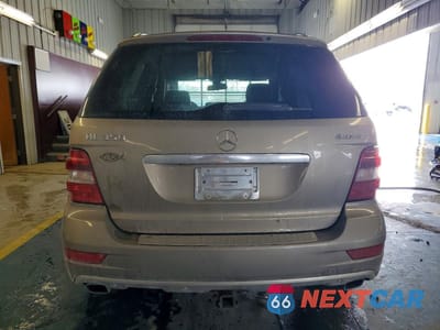 Zdjęcie 6 z 13 samochodu: 2009 MERCEDES-BENZ ML 350 VIN:4JGBB86E09A499843 - miniatura