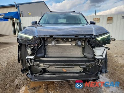 Piąte zdjęcie samochodu w środku: 2024 TOYOTA GRAND HIGHLANDER LIMITED VIN:5TDAAAB56RS069205 - miniatura