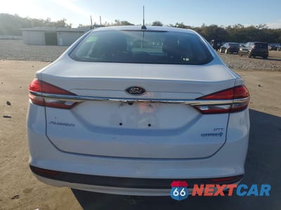 Zdjęcie 6 z 12 samochodu: 2018 FORD FUSION SE HYBRID VIN:3FA6P0LU0JR225837 - miniatura