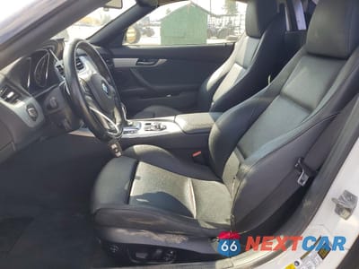 Zdjęcie 7 z 12 samochodu: 2016 BMW Z4 SDRIVE28I VIN:WBALL5C5XG5A20343 - miniatura