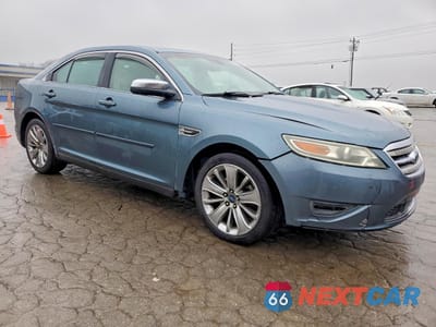 Czwarte zdjęcie samochodu z boku: 2010 FORD TAURUS LIMITED VIN:1FAHP2FW6AG129767 - miniatura