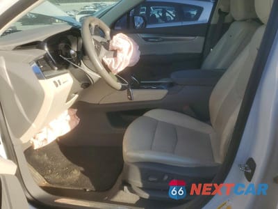 Zdjęcie 7 z 12 samochodu: 2021 CADILLAC XT5 PREMIUM LUXURY VIN:1GYKNCRS6MZ144440 - miniatura