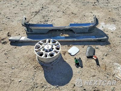 Zdjęcie 13 z 14 samochodu: 2022 CHEVROLET SILVERADO K2500 HEAVY DUTY LT VIN:1GC1YNEY7NF288936 - miniatura