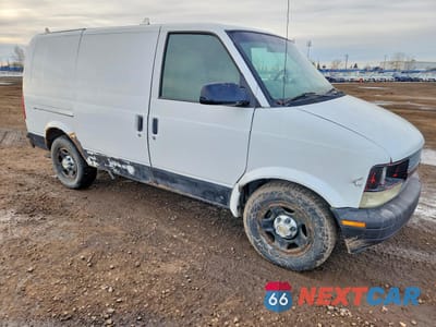 Czwarte zdjęcie samochodu z boku: 2005 CHEVROLET ASTRO VIN:1GCDM19X15B105279 - miniatura