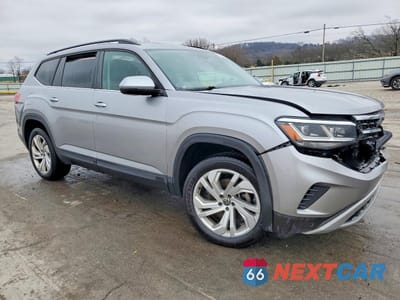 Czwarte zdjęcie samochodu z boku: 2021 VOLKSWAGEN ATLAS SE VIN:1V2HR2CA5MC552220 - miniatura