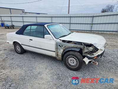 Czwarte zdjęcie samochodu z boku: 1991 BMW 325 IC AUTOMATIC VIN:WBABB2312MEC24642 - miniatura