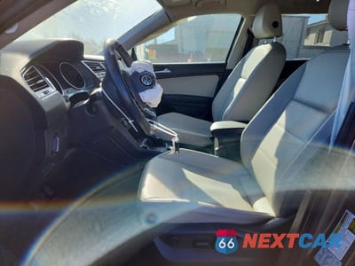 Zdjęcie 7 z 12 samochodu: 2019 VOLKSWAGEN TIGUAN SE VIN:3VV2B7AX7KM148140 - miniatura