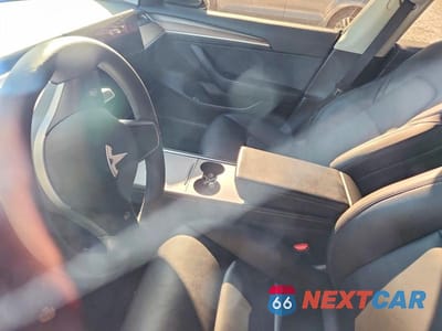 Zdjęcie 9 z 12 samochodu: 2022 TESLA MODEL 3 VIN:5YJ3E1EA0NF311183 - miniatura