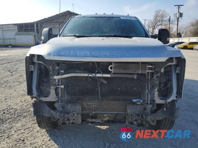 Piąte zdjęcie samochodu w środku: 2024 FORD F350 SUPER DUTY VIN:1FTRF3DM6REF50369 - miniatura