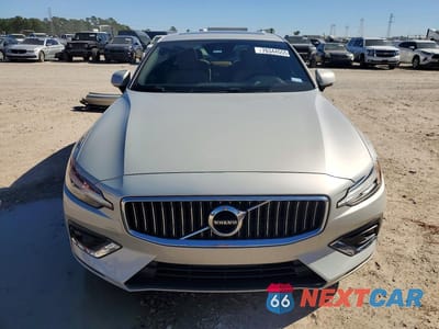 Piąte zdjęcie samochodu w środku: 2020 VOLVO S60 T5 INSCRIPTION VIN:7JR102FLXLG067378 - miniatura