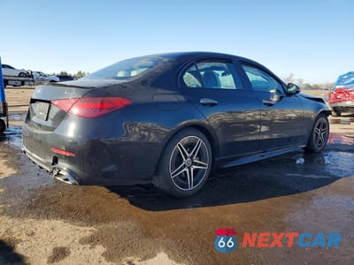 Trzecie zdjęcie samochodu z tyłu: 2022 MERCEDES-BENZ C 300 4MATIC VIN:W1KAF4HB3NR020123 - miniatura