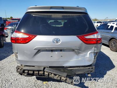 Zdjęcie 6 z 15 samochodu: 2017 TOYOTA SIENNA LE VIN:5TDKZ3DC8HS776308 - miniatura
