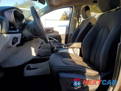 Zdjęcie 7 z 13 samochodu: 2018 CHRYSLER PACIFICA TOURING PLUS VIN:2C4RC1FG2JR279144 - miniatura