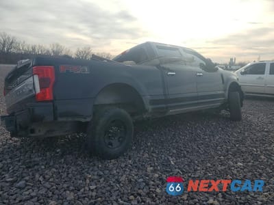 Trzecie zdjęcie samochodu z tyłu: 2019 FORD F350 SUPER DUTY VIN:1FT8W3BTXKED21365 - miniatura