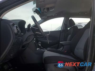 Zdjęcie 7 z 12 samochodu: 2018 HYUNDAI KONA SE VIN:KM8K12AA7JU110977 - miniatura