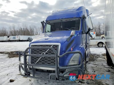 Drugie zdjęcie samochodu z przodu: 2024 VOLVO VNL SEMI TRUCK VIN:4V4NC9EH3RN633080 - miniatura